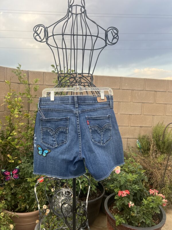 X DENIM SHORTS - APPLIQUE - Image 5