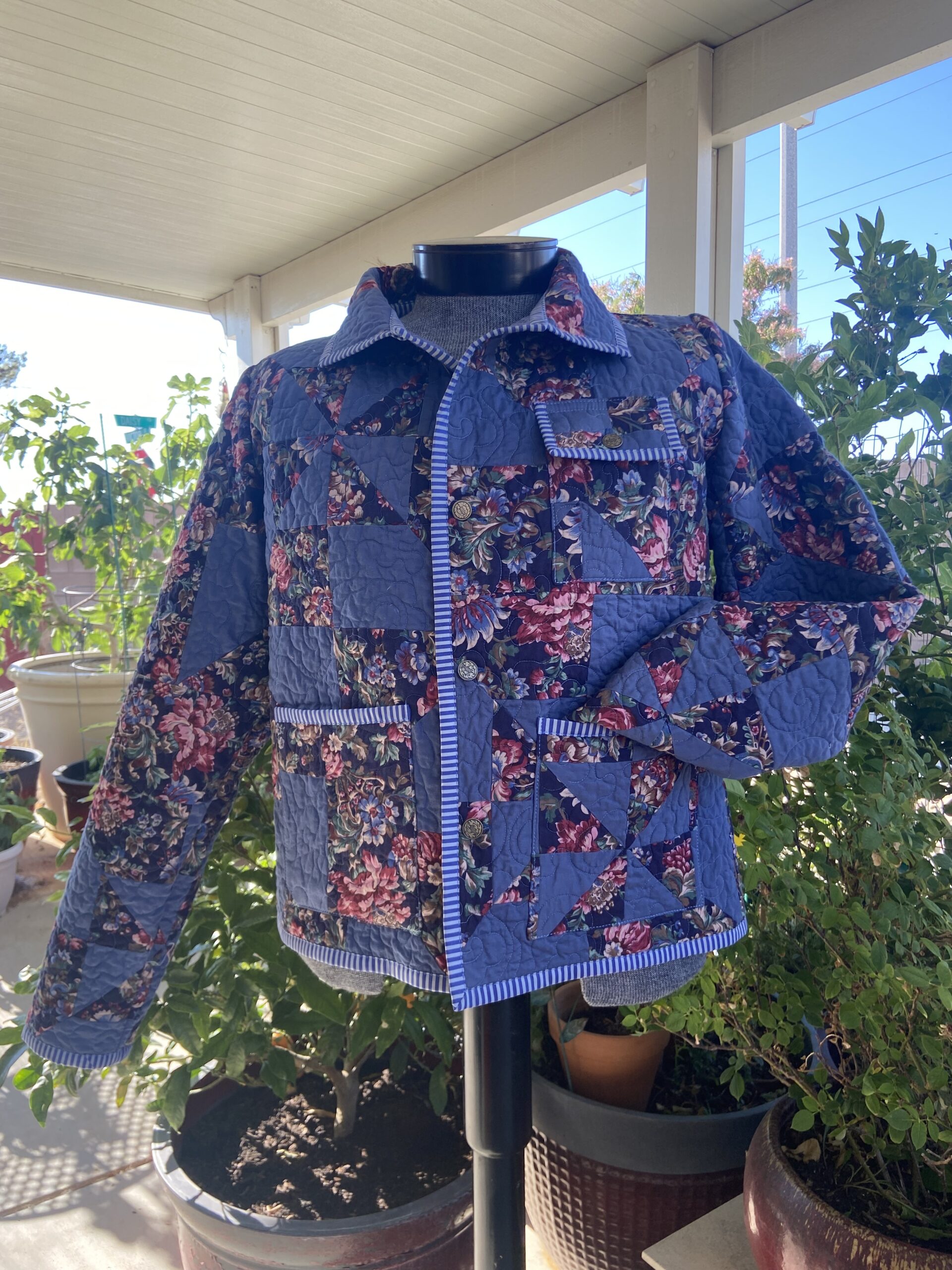 X BLUE ROSE QUILT CHORE COAT – Quilting Mannequines